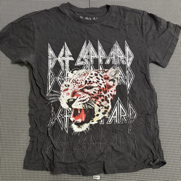 Def Leppard Other - Def Leppard Graphic T-Shirt Black Short Sleeve Size S